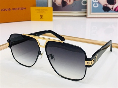 LV sunglass-618